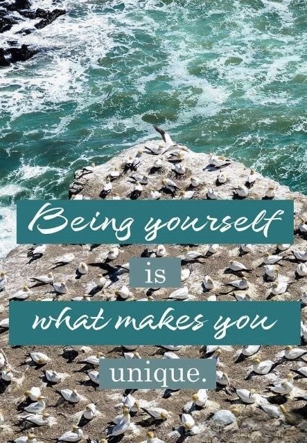 Puzzle Ravensburger: BEING YOURSELF IS WHAT MAKES YOU UNIQUE - 2