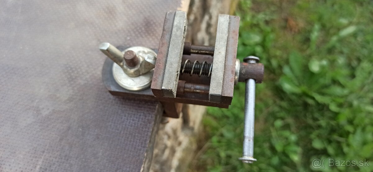 Modelarsky zverák - 2