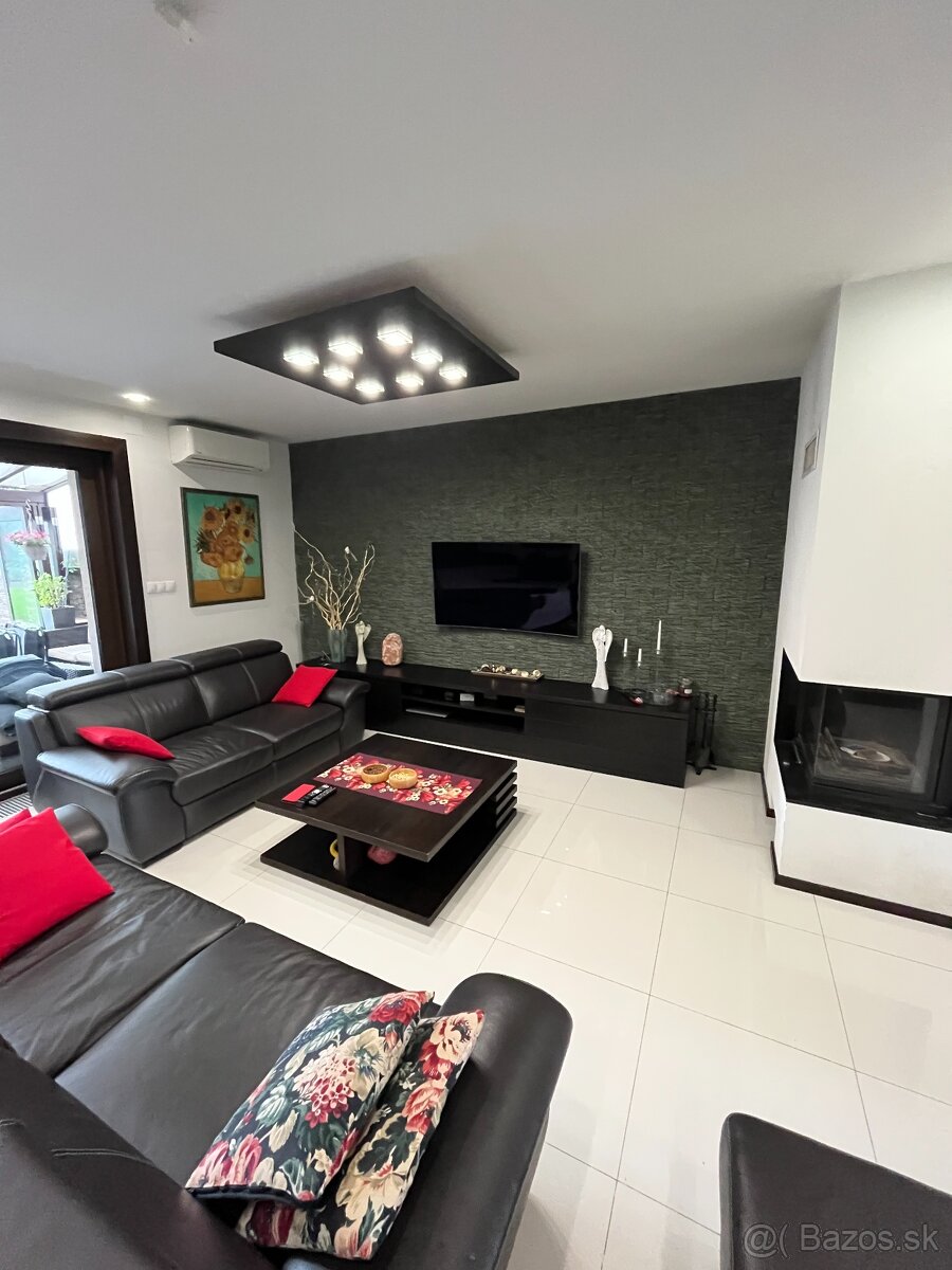 Predám dom v Bratislave-Nové Mesto - 2