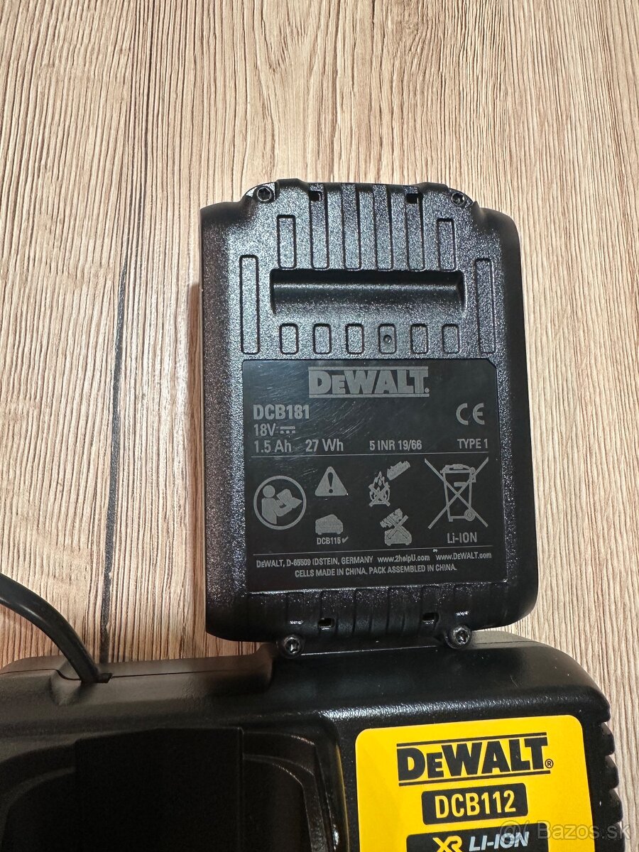 Dewalt nabijacka a bateria - 2
