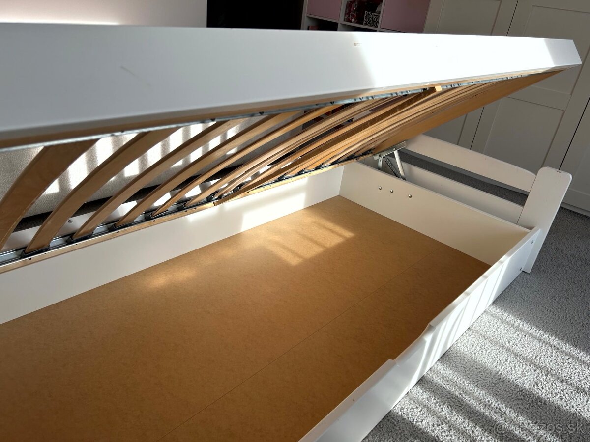 Otváracia posteľ - 2