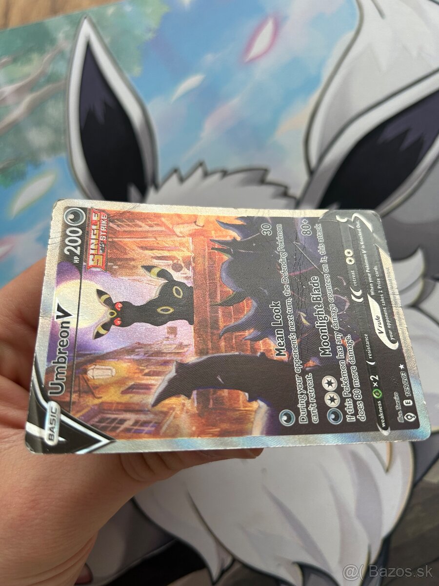 Umbreon V, vzacna Pokemon karticka - 2