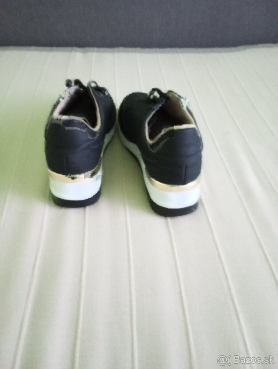 Dámske tenisky na Platforme č.5 - 2