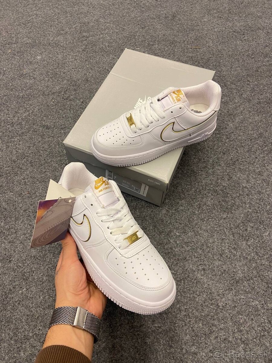 Nike Air Force 1Low Gold - 2
