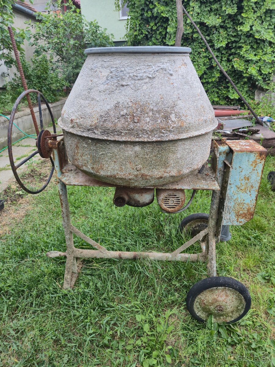 Miešačka, cirkulár, šrotovník - 2