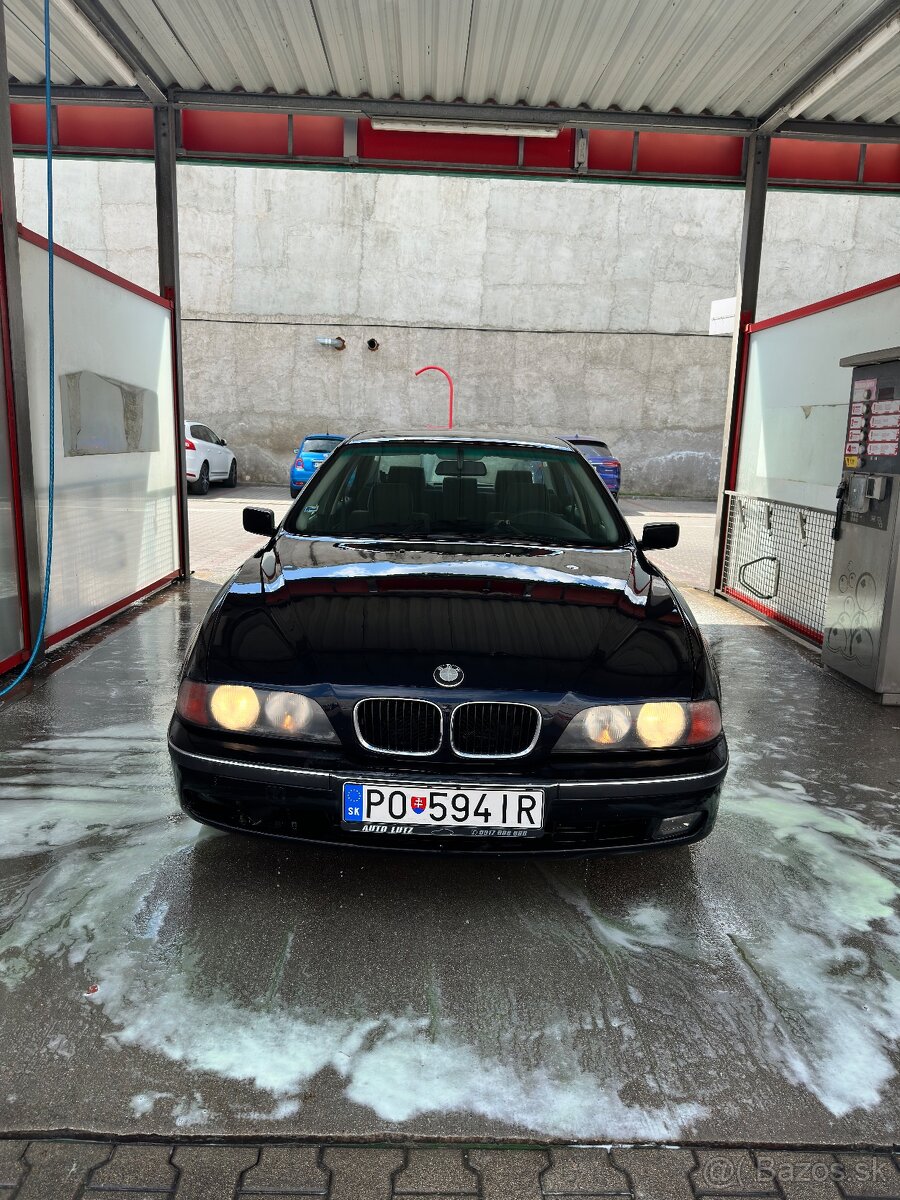 BMW e39 sedan 523i vanos - 2