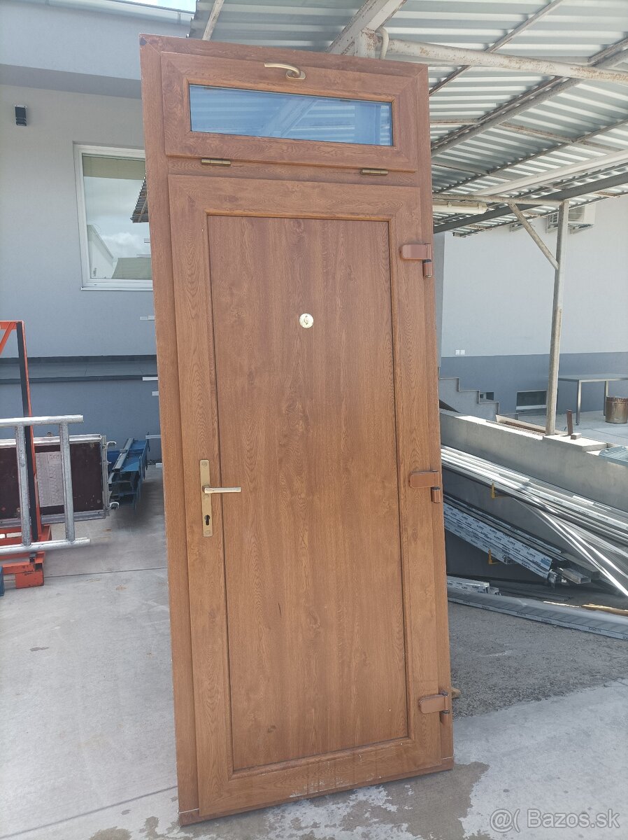 Dvere zlatý dub - 2