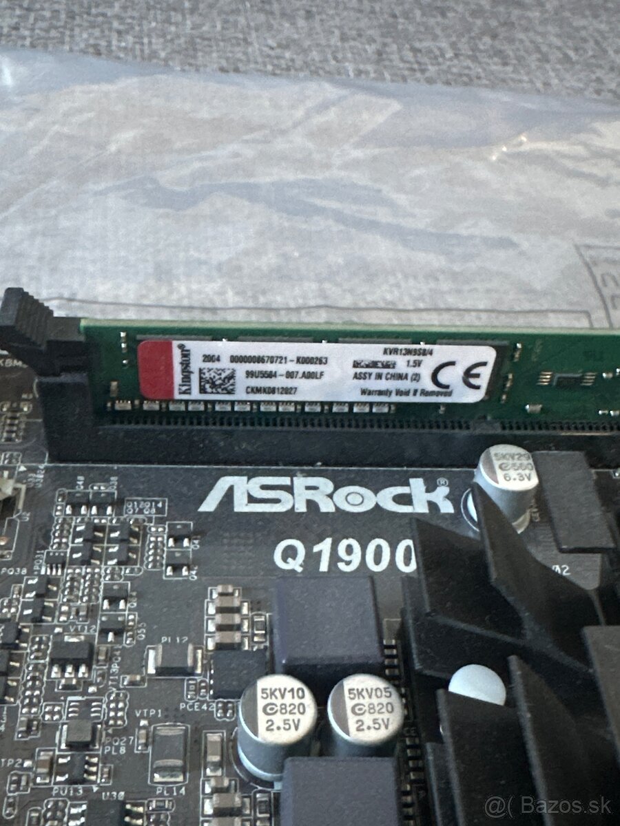 Asrock Q1900M - 2