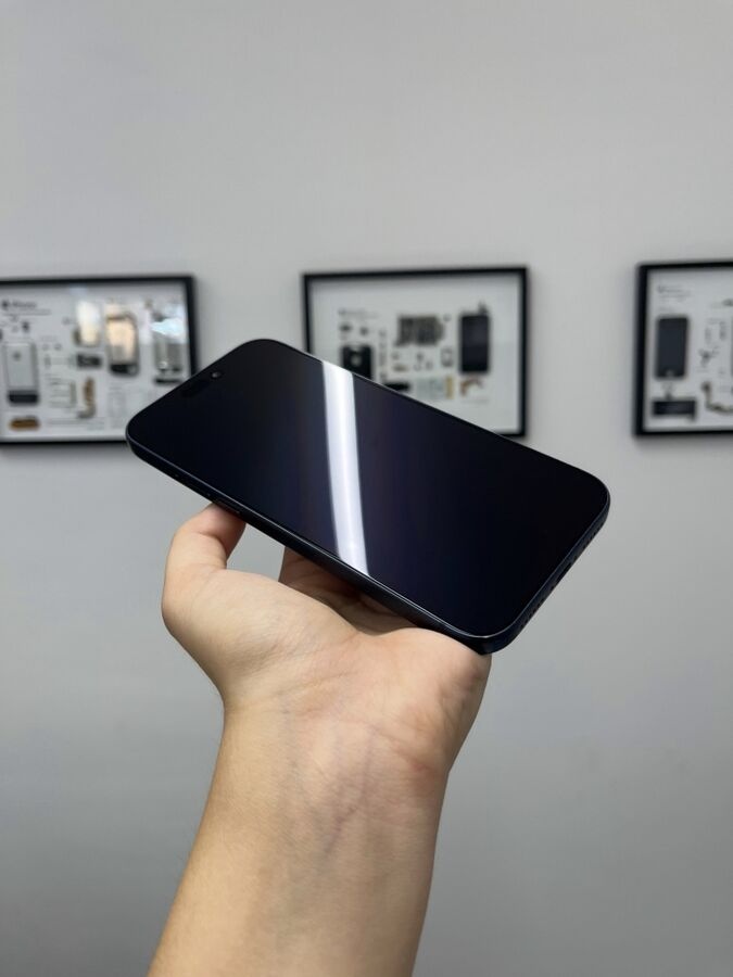 Apple iPhone 17 Pro Max 256GB Deep Blue - 2