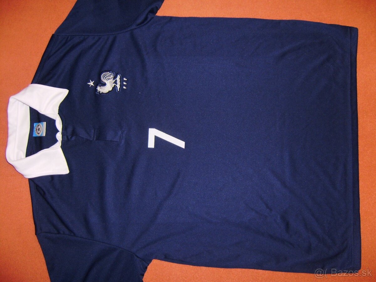 Predám dres, futbalové dresy. - 2