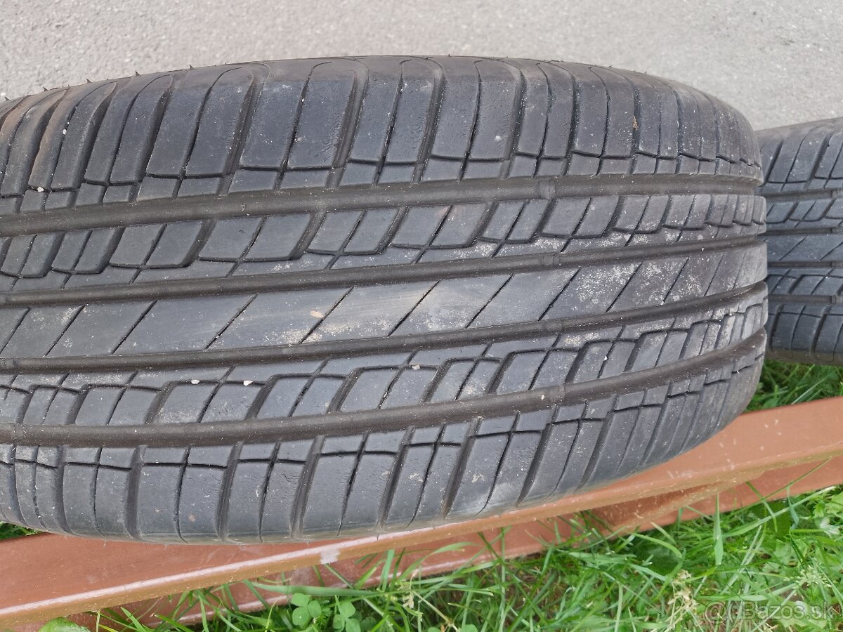 pneu na ford focus 1998 Mk1 - 2