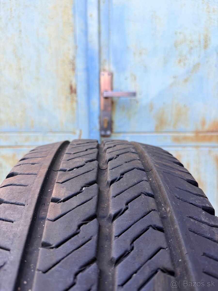 Barum Vanis 3 215/70 r15c - 2