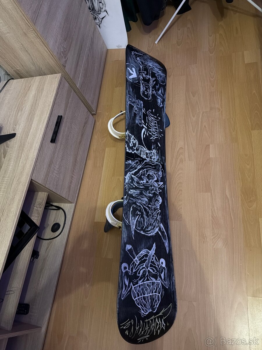 Snowboard so vzorom - 2