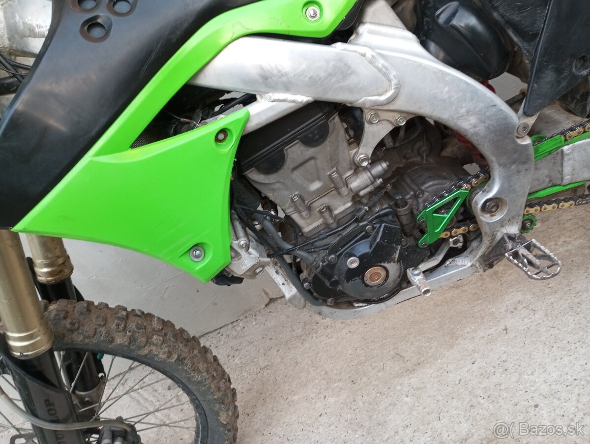 Predám Kawasaki kxf 450 2011