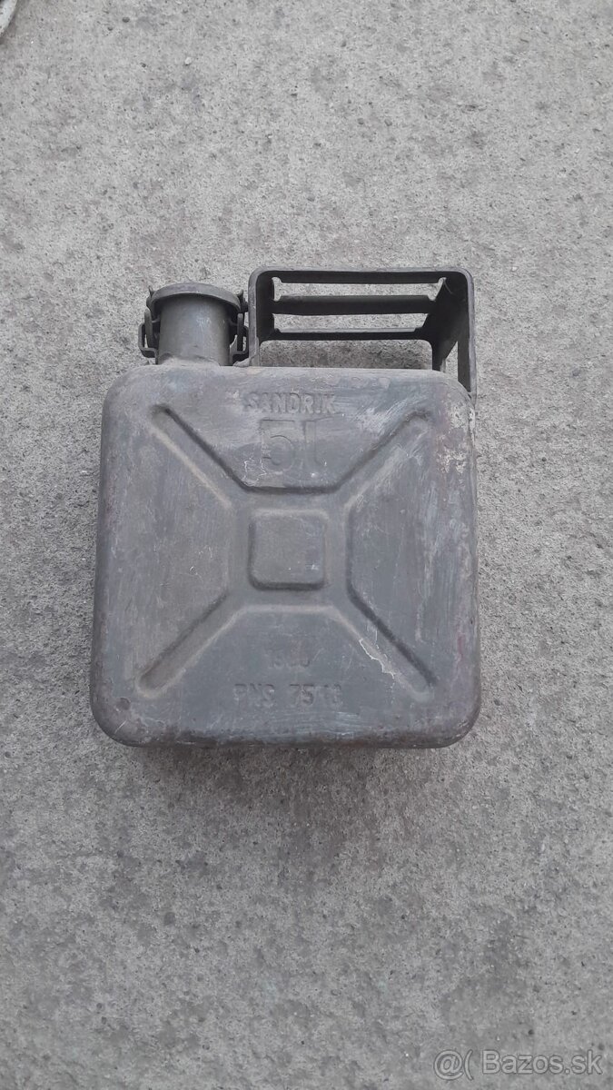 Kanister na benzin - 2