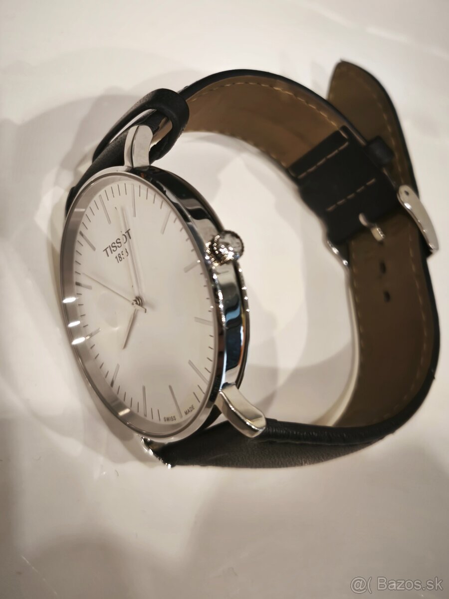 Predám Tissot T-classic Everytime - 2