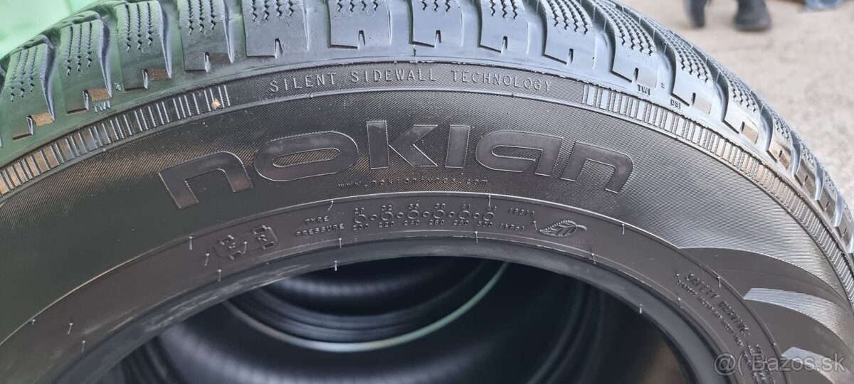 Zimné pneumatiky nokian 215/60R16 - 2