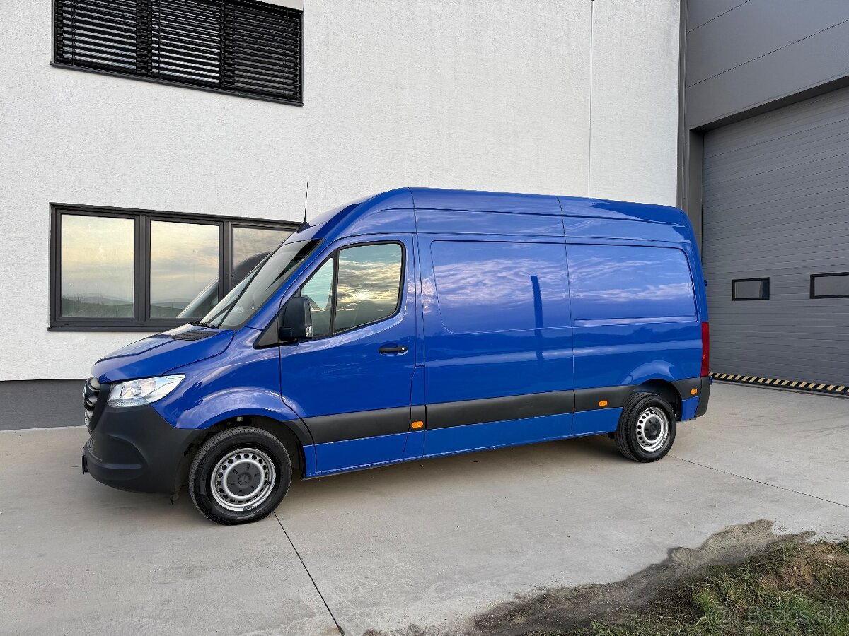 Mercedes Sprinter 2020 2.2d 84kw L2H2 manuál 6st. 1majiteľ - 2