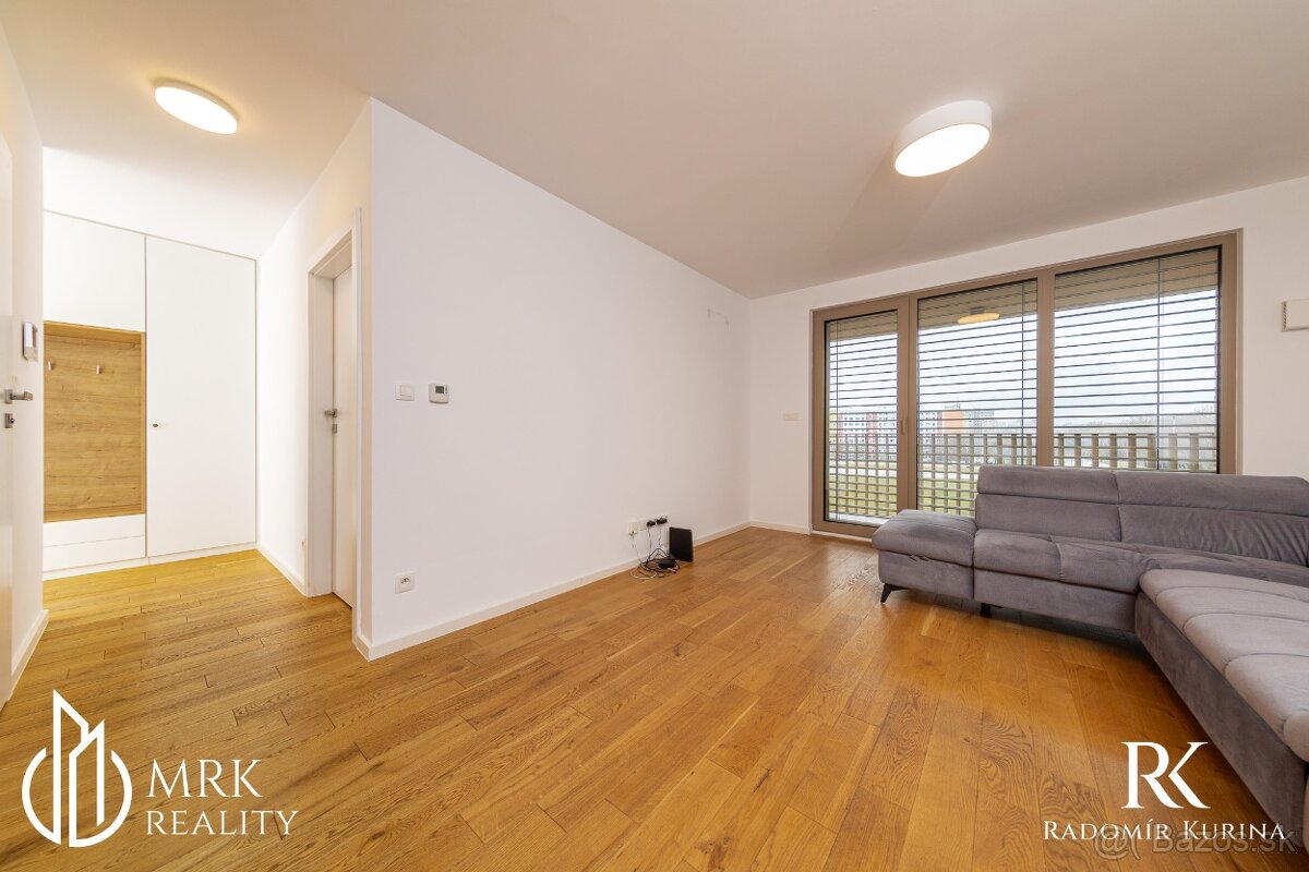 🏠 Na prenájom 2i byt s parkovaním | Urpínska, Petržalka - 2