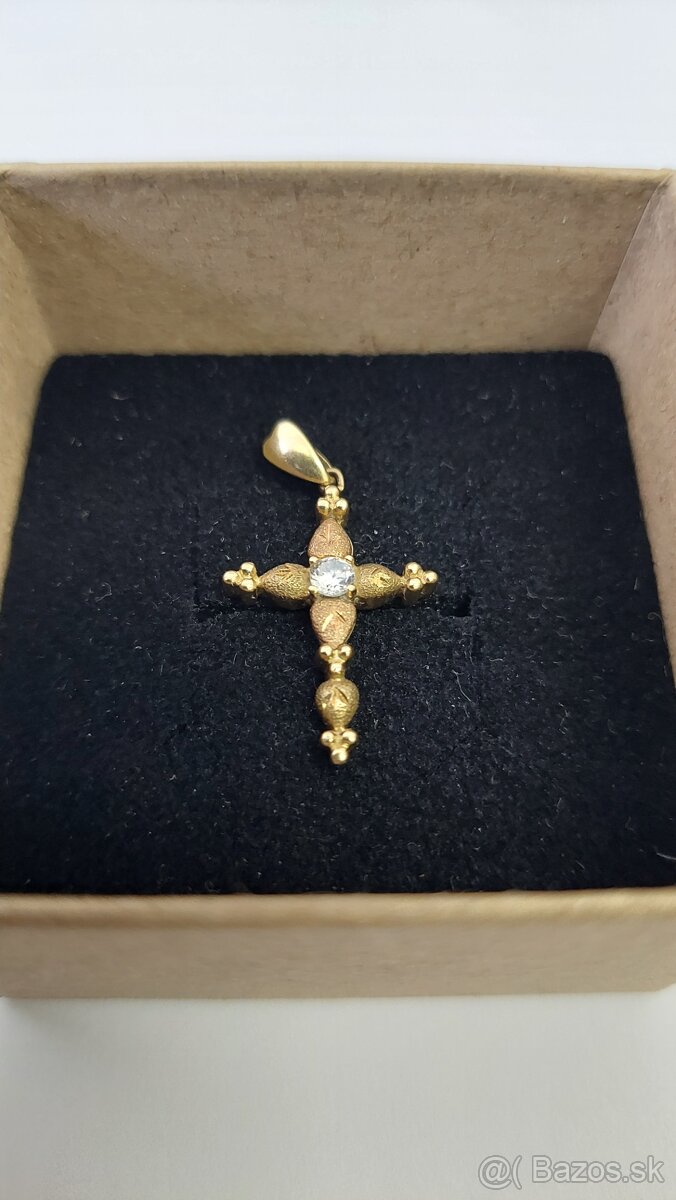 Zlatý prívesok - 2