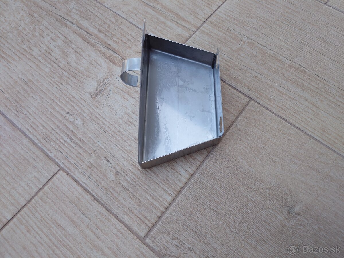 Krabička na kapající olej - 2