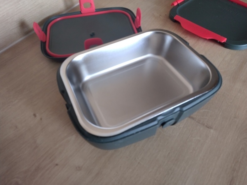 Novy elektricky obedar aj s krabicou - 2