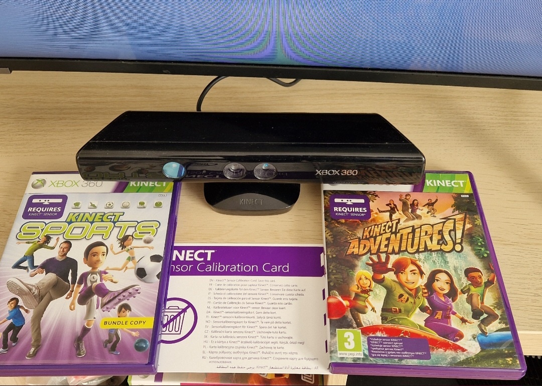 Predám Kinect k Xbox 360 + 2 kinect hry - 2