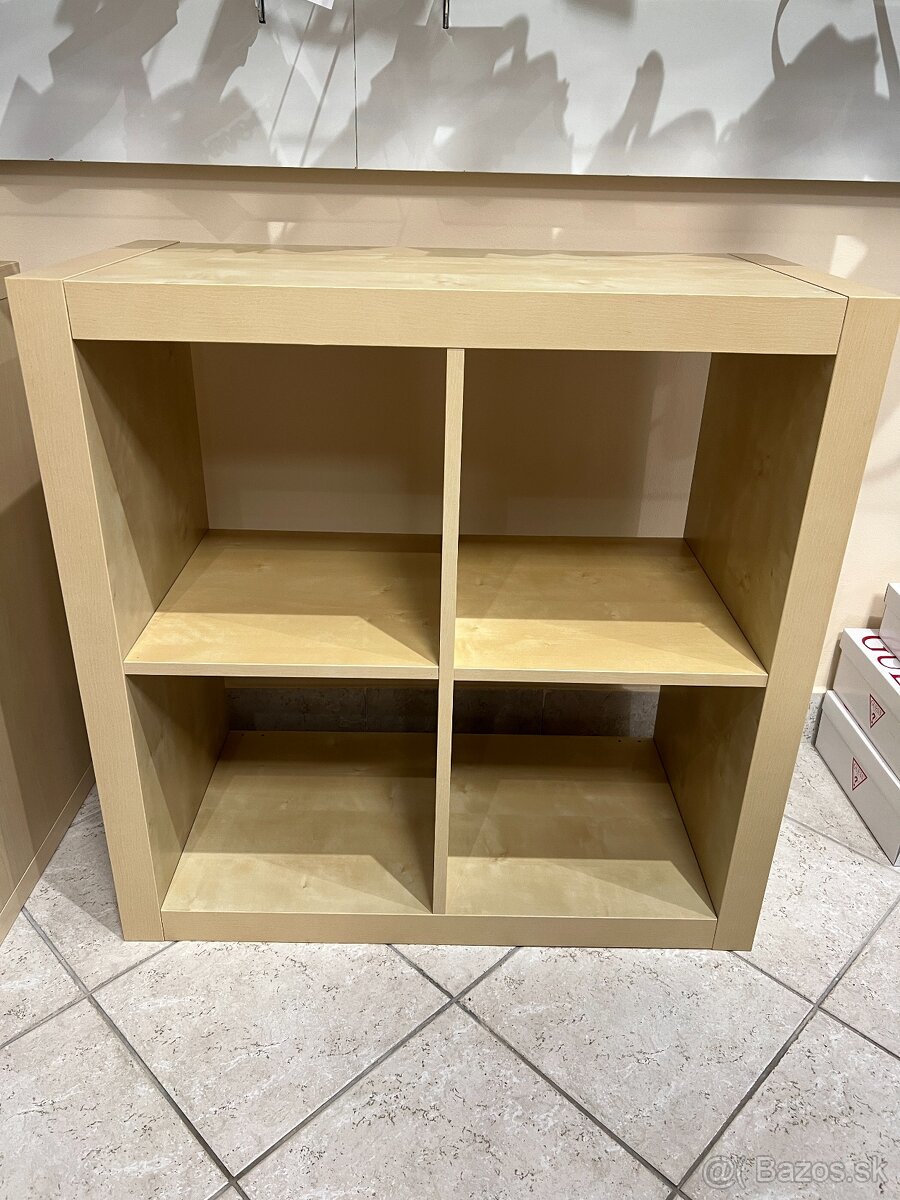 Malý policový regál - 2