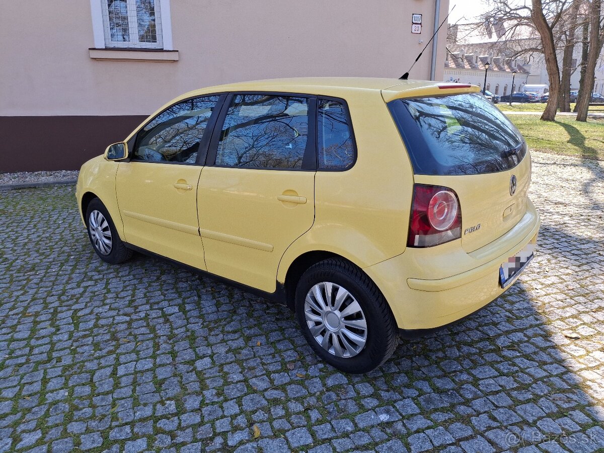 Predam Volkswagen polo 1.2 benzin rok 2007 - 2