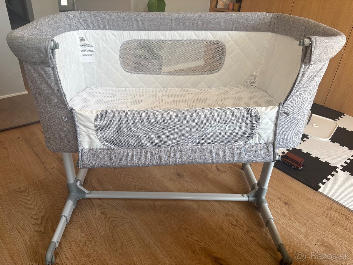 Postielka na koleckach - 2