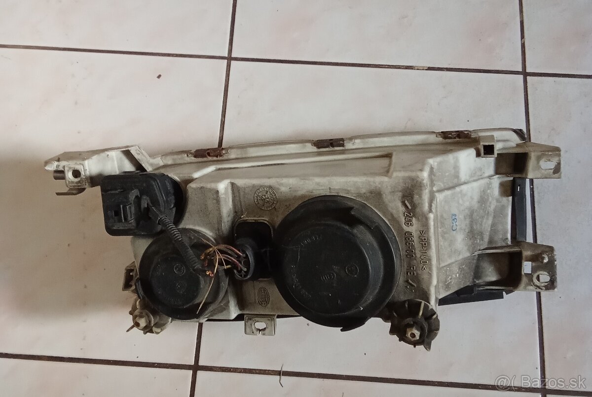 Predné ľavé svetlo Škoda Octavia 1 L&K - 2