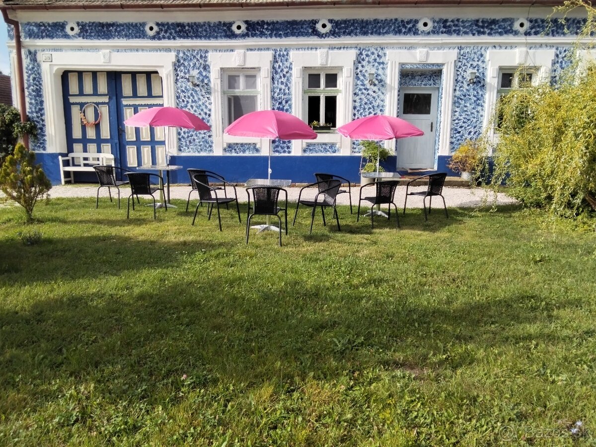 Na predaj usadlosť na veľkom pozemku, stavebné - 2