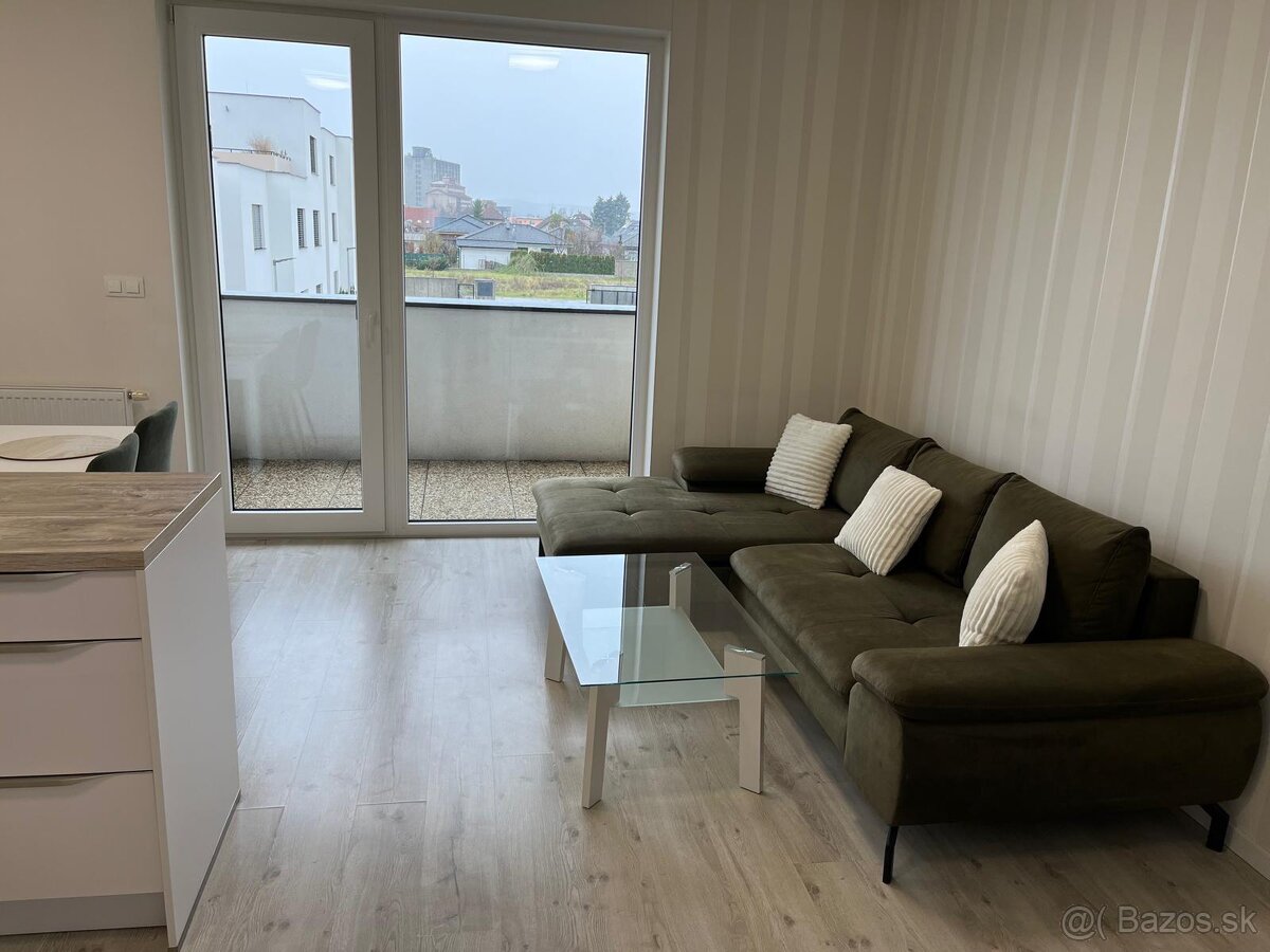Prenájom 2 izbového bytu Trenčín - 2