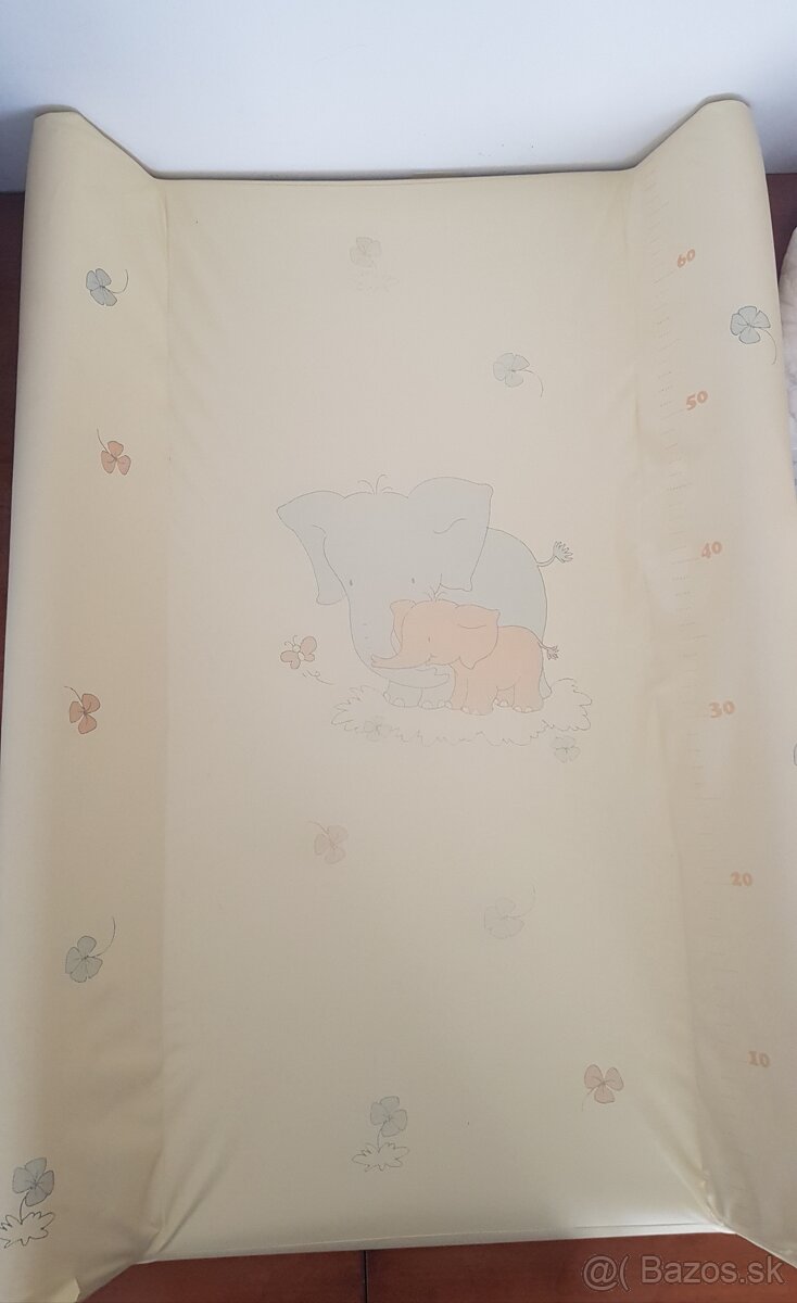 Prebalovacia podložka / pult - 2