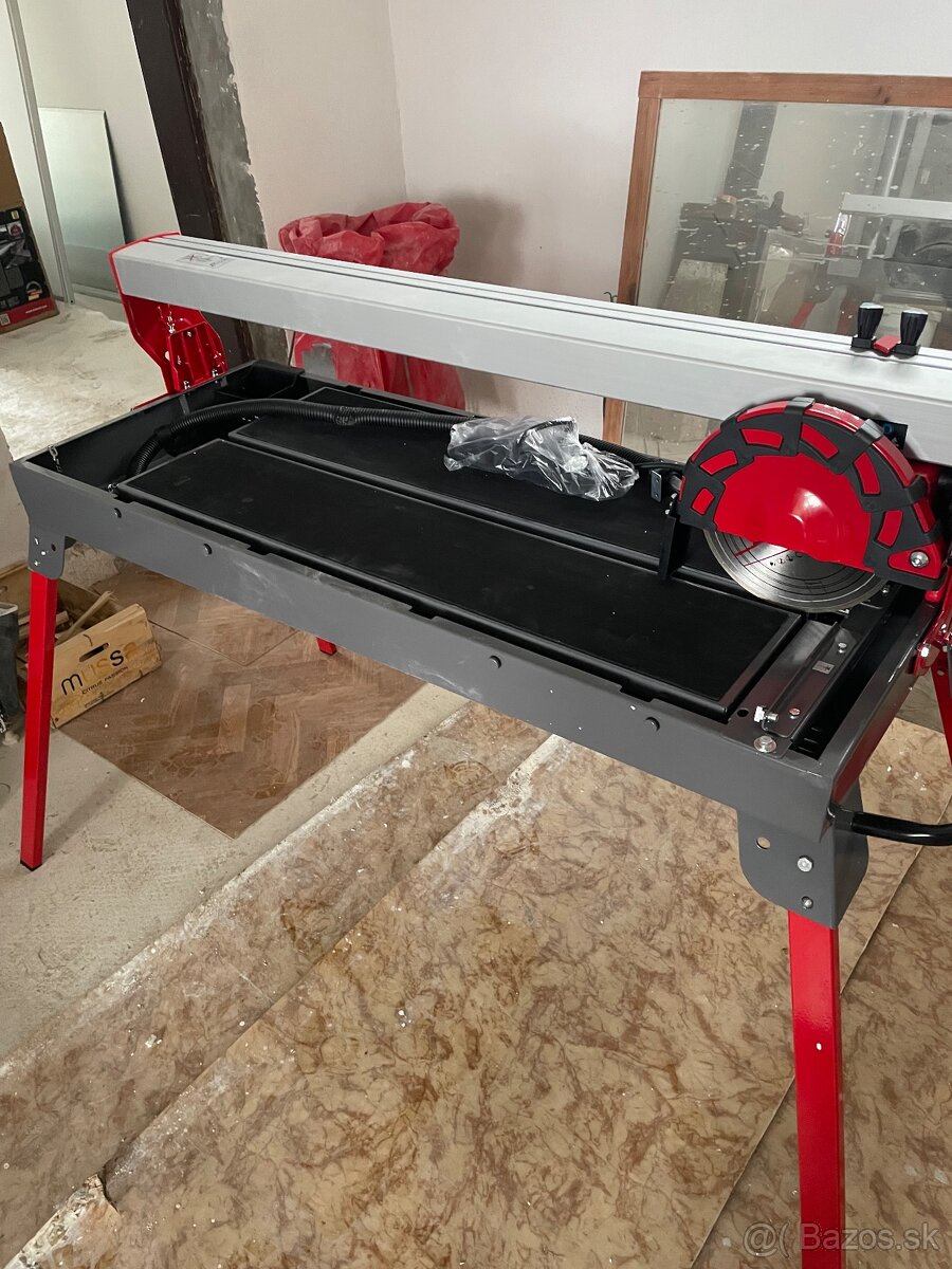 Rezačka dlažby - 2