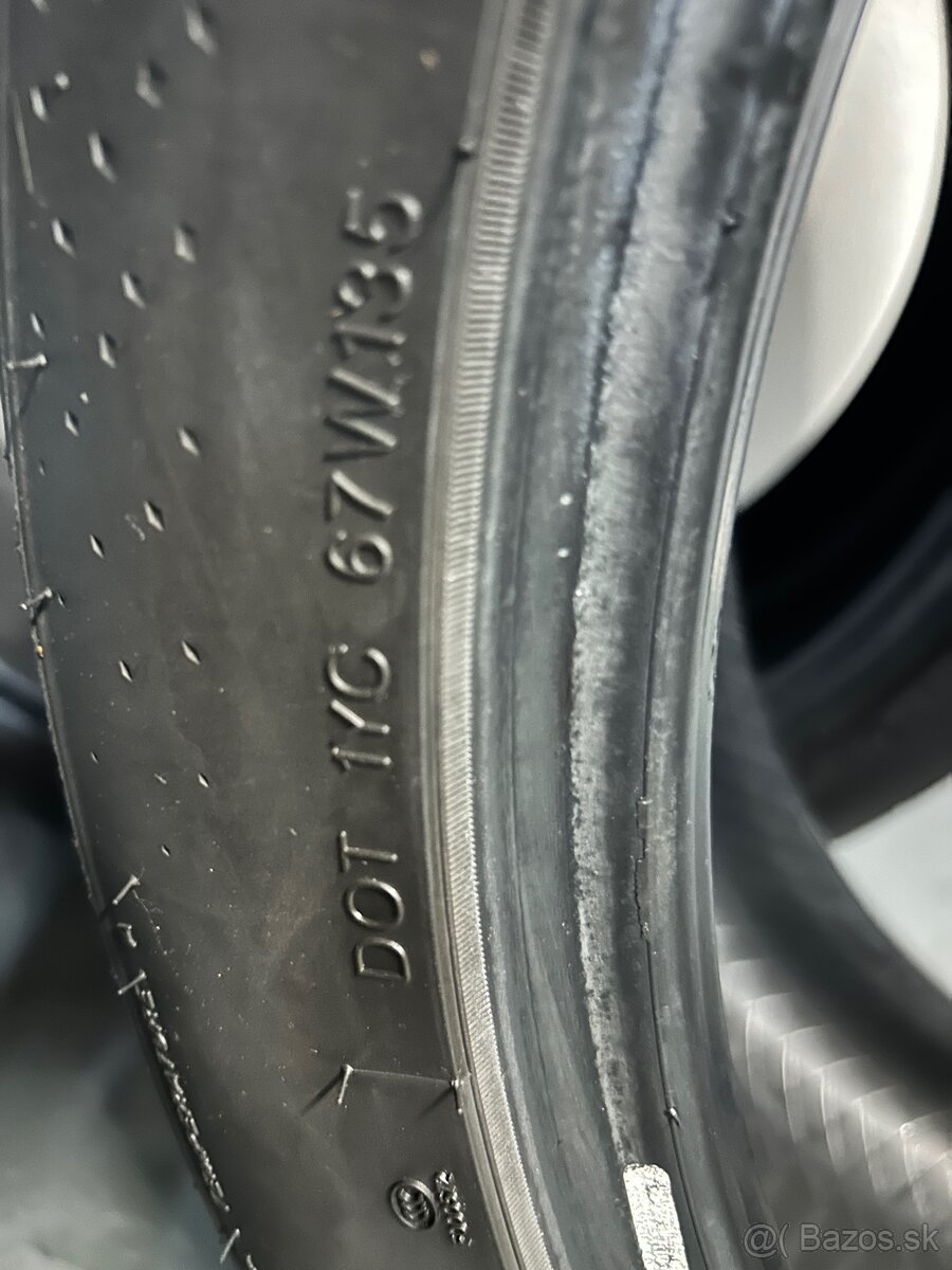 Pneumatiky 255/40 R21 102Y - 2