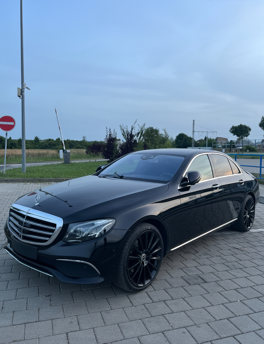 Mercedes-Benz E350 d Exclusive | Po servise - 2