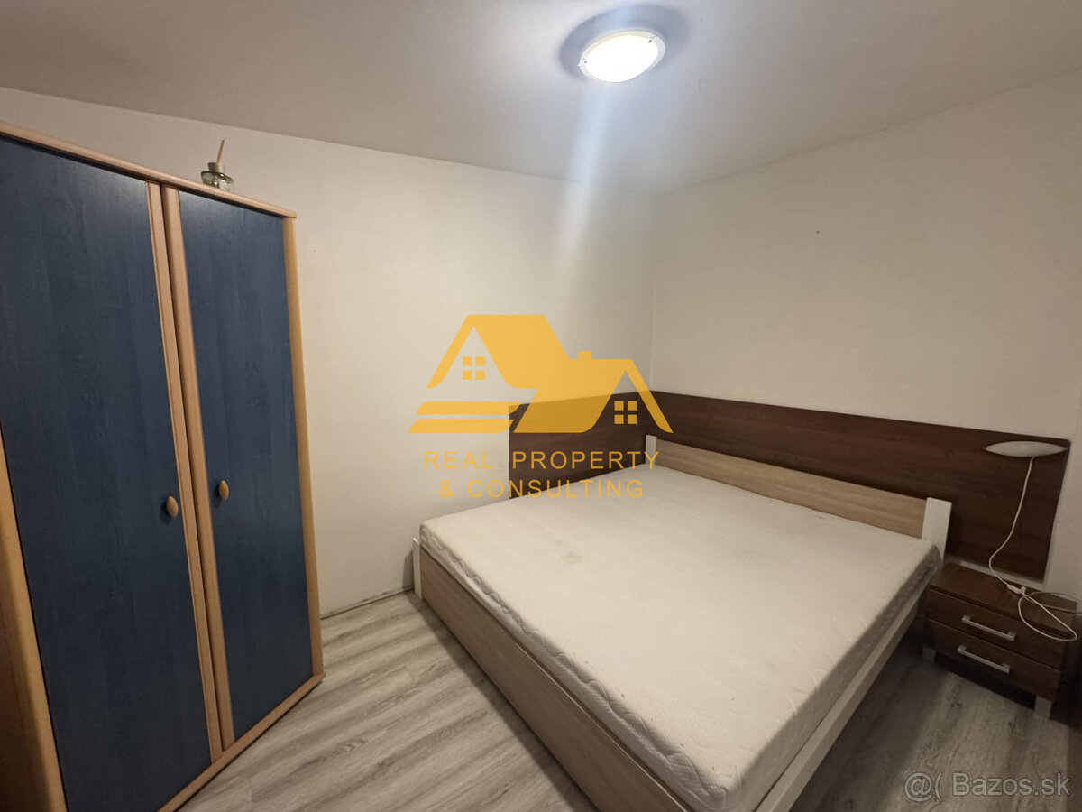 Prenajmem 1 izbový byt v Nesvadoch - 2