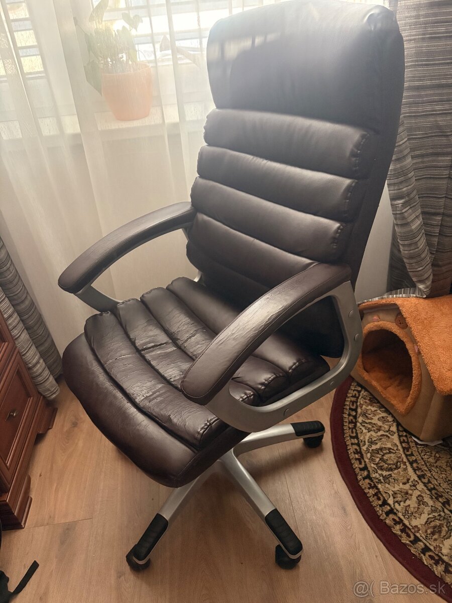 Kancelarske kreslo - 2