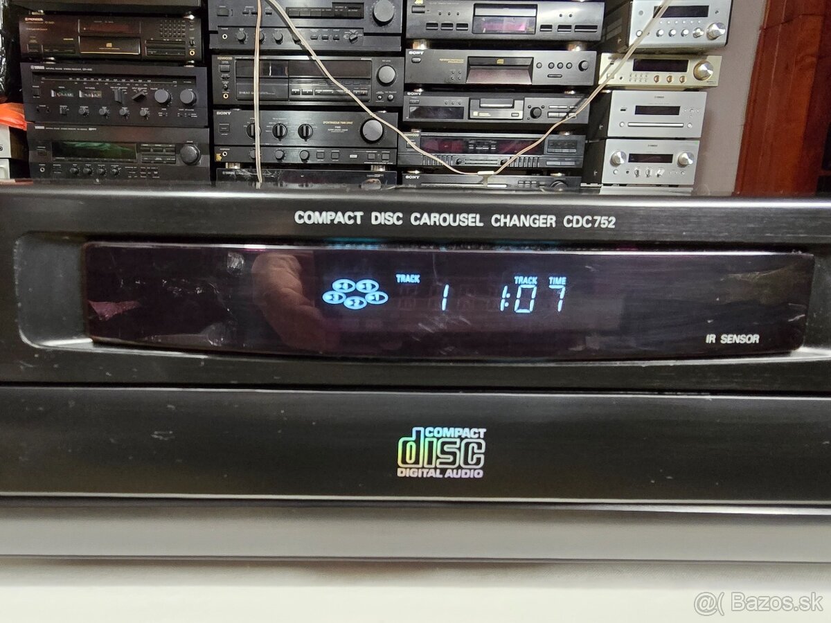 Philips CDC752 menič na 5 cd - 2