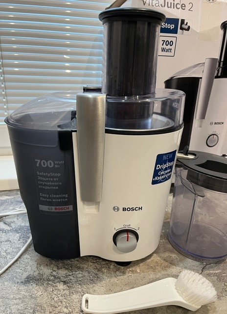Odšťavovač Bosch MES25A0 700w - 2