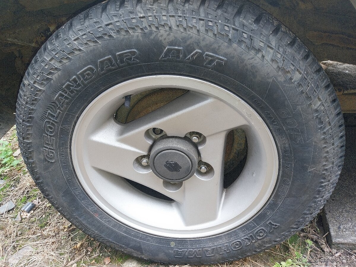 Suzuki Jimny - kompetné kolesá - 2