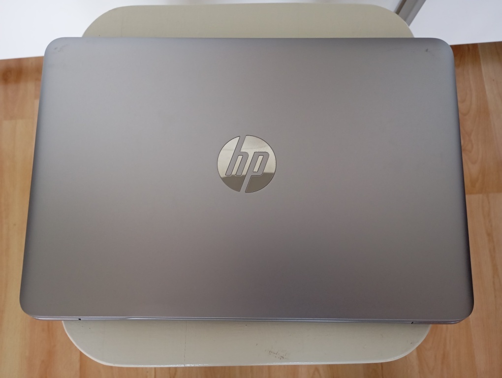 Hp elitebook 1030 G1 , Intel core m5 , 8gb ram , ssd , Win11 - 2