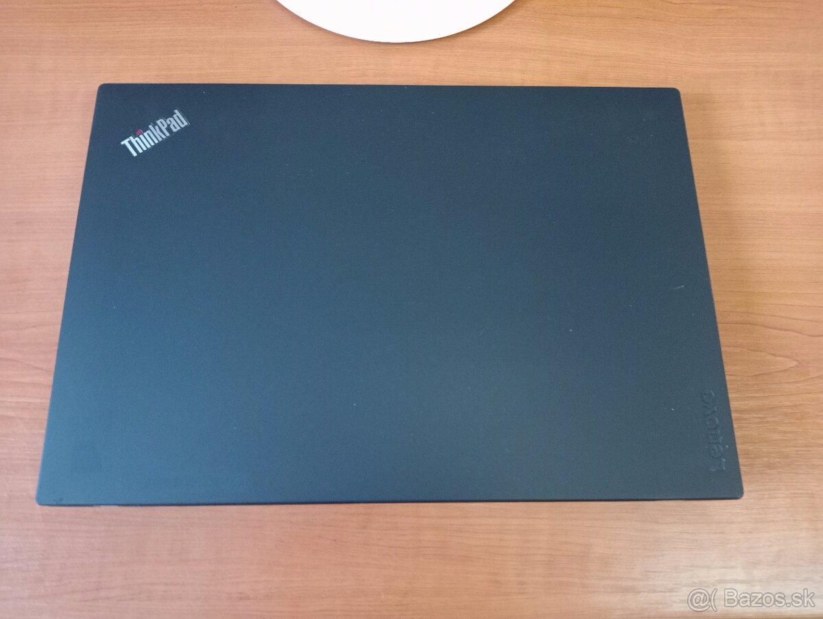 Lenovo Thinkpad T470 + Intel core i5 + 8gb ram + 128gb ssd - 2
