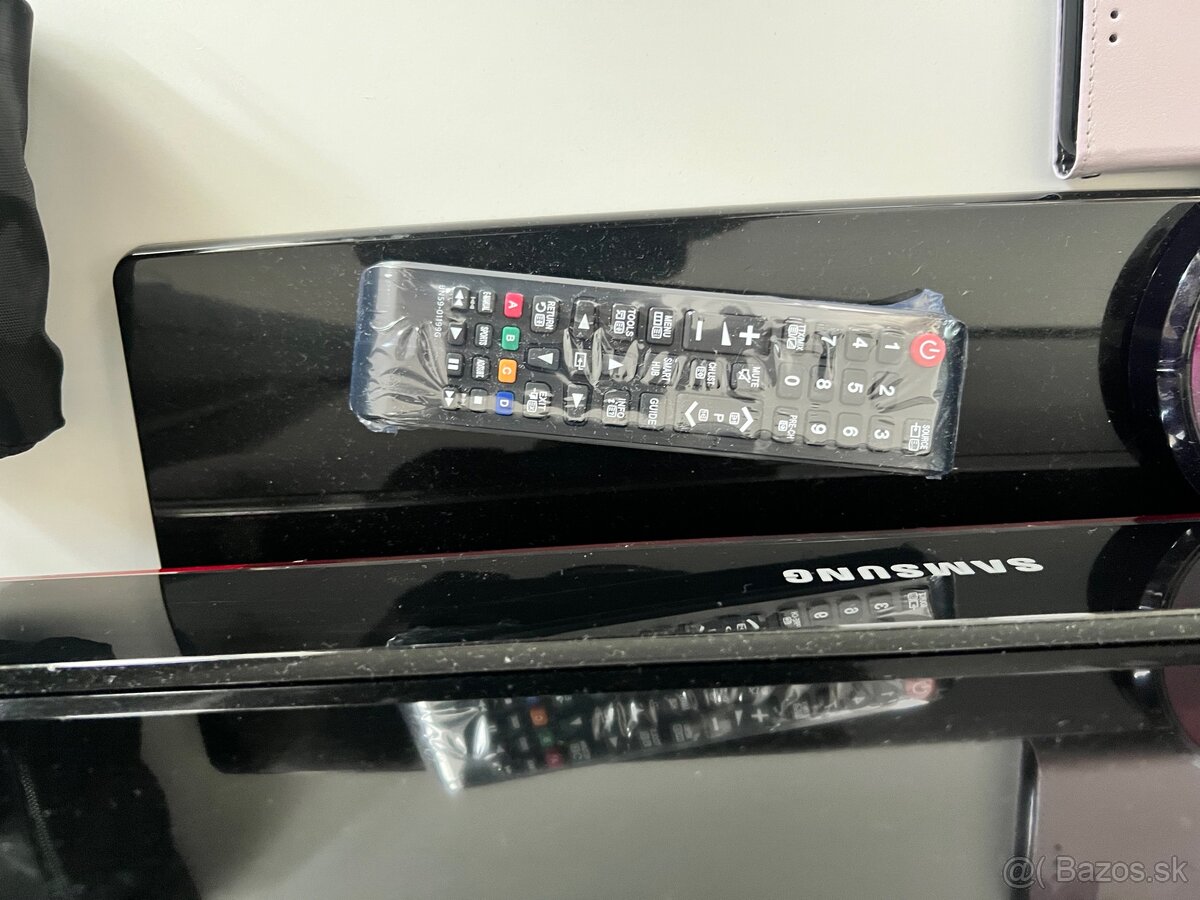 Tv lcd Samsung le32B530p2w - 2