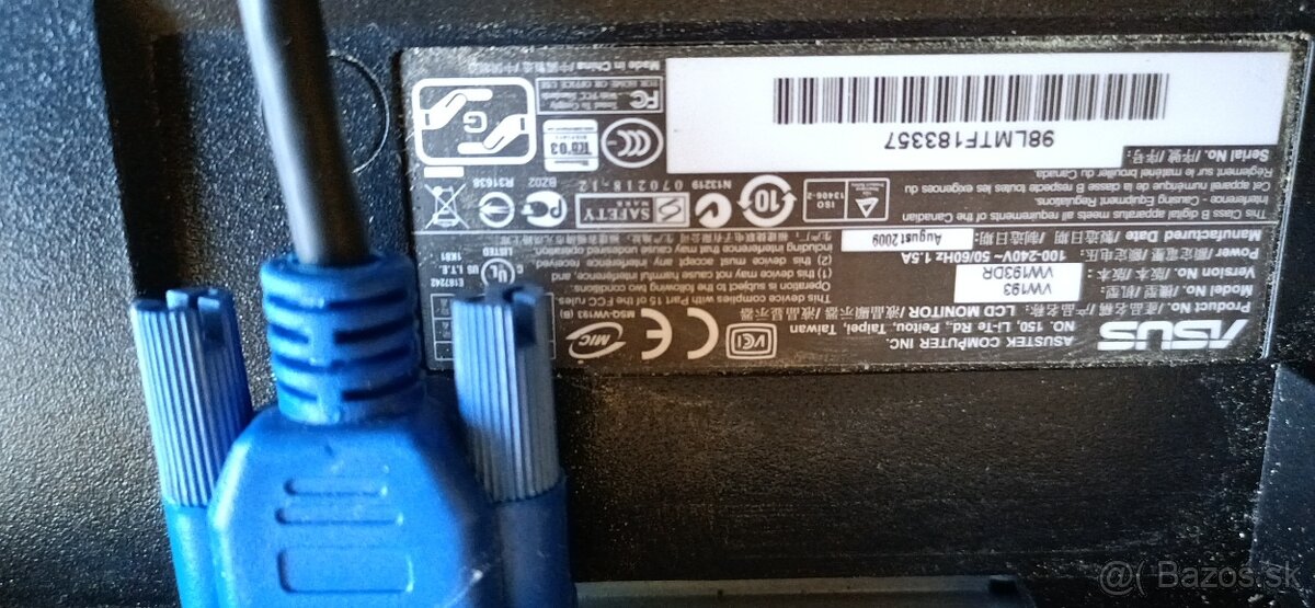 Predam plne funkcny 19" led monitor Asus VW193DR - 2