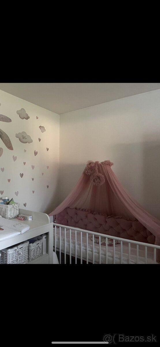 Detska postielka a prebalovaci pult - 2