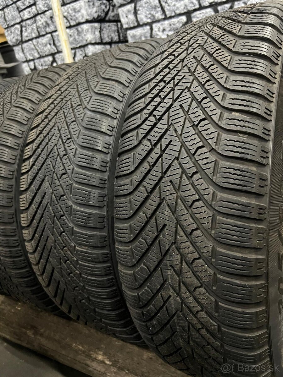 Zimné pneumatiky Pirelli 205/65R17 - 2