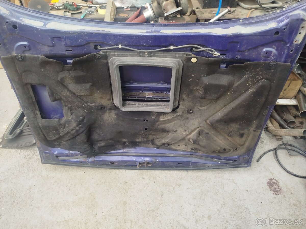 Nissan Terrano 2 kapota - 2