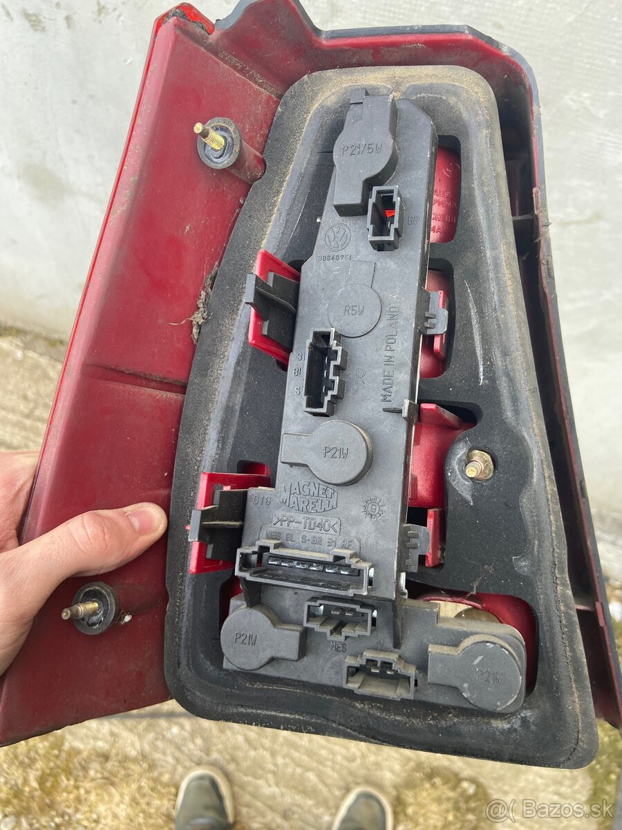 Pravé zadné svetlo Golf 4 Variant / Bora Variant - 2